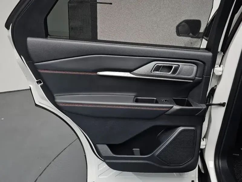 2024 Ford Explorer с пробегом 15 792 км