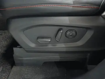 2024 Ford Explorer с пробегом 15 792 км