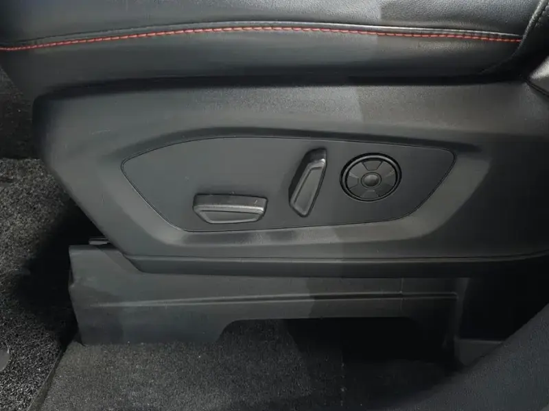 2024 Ford Explorer с пробегом 15 792 км