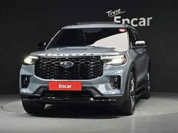 2025 Ford Explorer с пробегом 24 084 км
