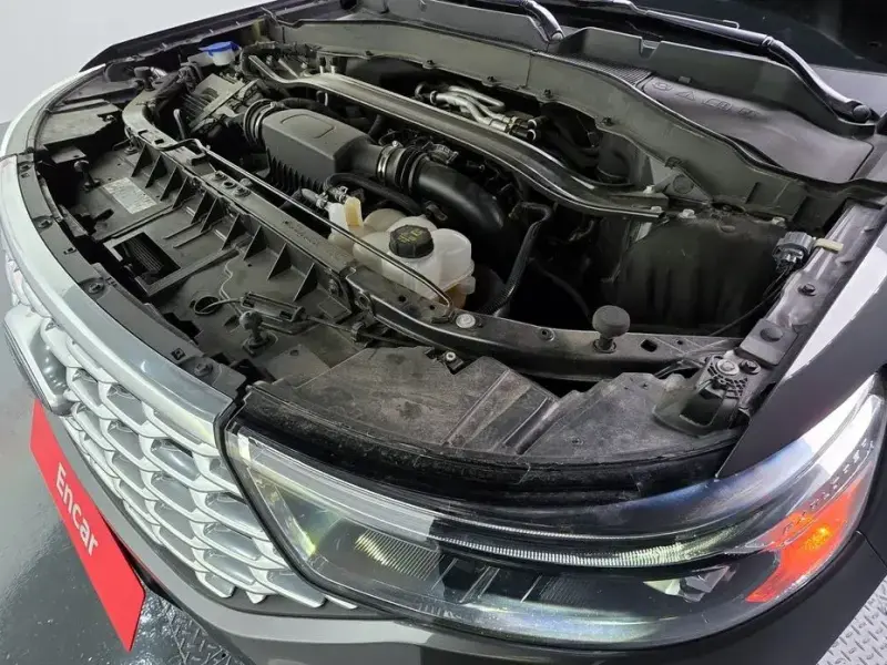 2023 Ford Explorer с пробегом 46 332 км