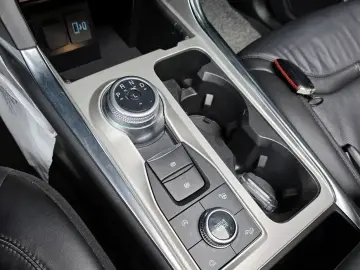 2023 Ford Explorer с пробегом 46 332 км