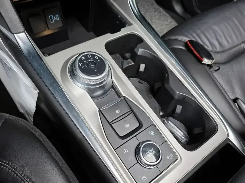 2023 Ford Explorer с пробегом 46 332 км