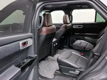 2023 Ford Explorer с пробегом 46 332 км