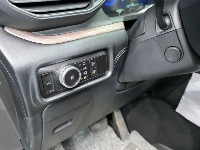 2023 Ford Explorer с пробегом 46 332 км