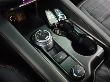 2025 Ford Explorer с пробегом 26 897 км