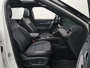 2025 Ford Explorer с пробегом 26 897 км