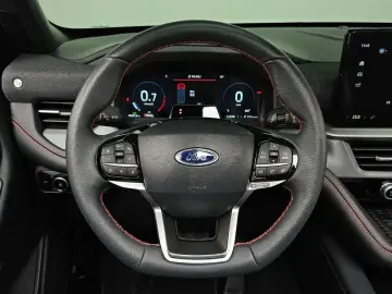 2025 Ford Explorer с пробегом 26 897 км