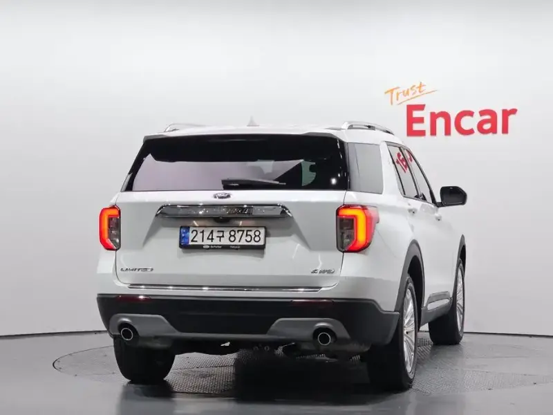 2023 Ford Explorer с пробегом 20 706 км