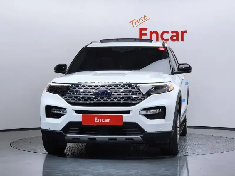 2023 Ford Explorer с пробегом 22 192 км