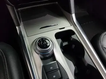 2023 Ford Explorer с пробегом 22 192 км