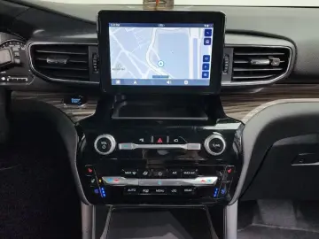 2023 Ford Explorer с пробегом 22 192 км