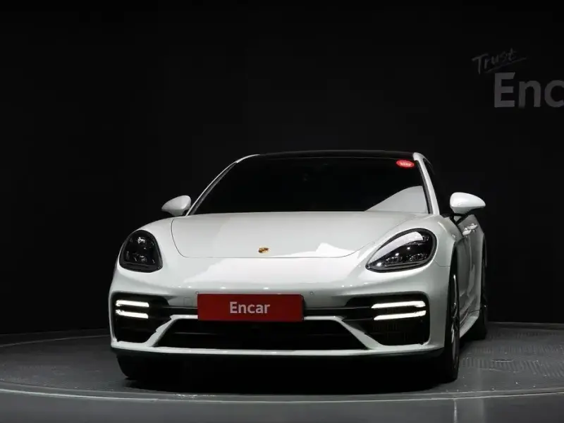 2021 Porsche Panamera с пробегом 21 190 км