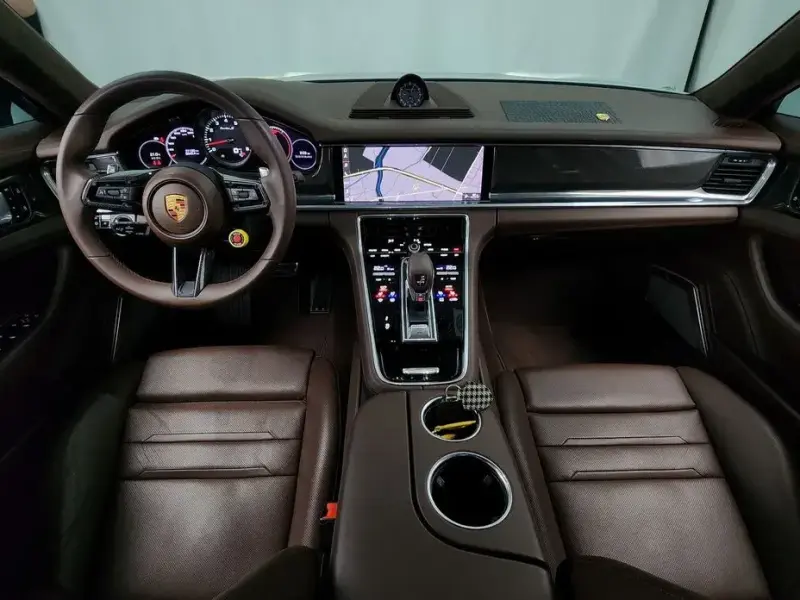 2021 Porsche Panamera с пробегом 21 190 км