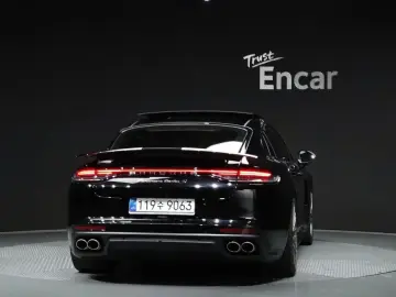 2021 Porsche Panamera с пробегом 39 630 км