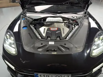 2021 Porsche Panamera с пробегом 39 630 км