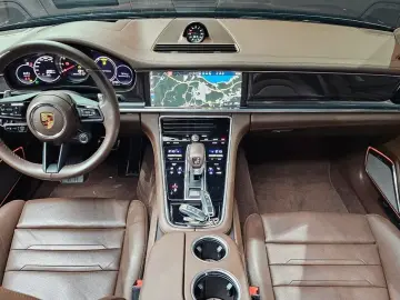 2021 Porsche Panamera с пробегом 39 630 км