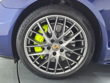 2021 Porsche Panamera с пробегом 50 551 км