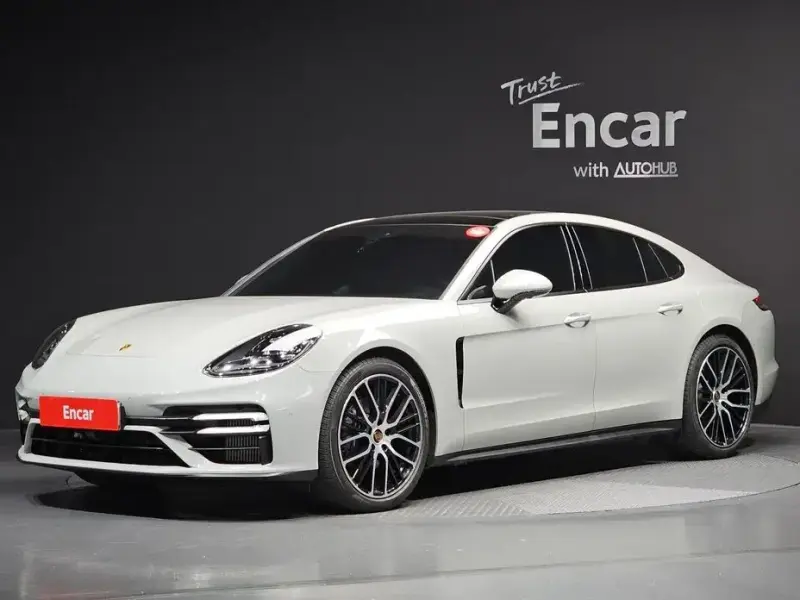 2021 Porsche Panamera с пробегом 15 909 км
