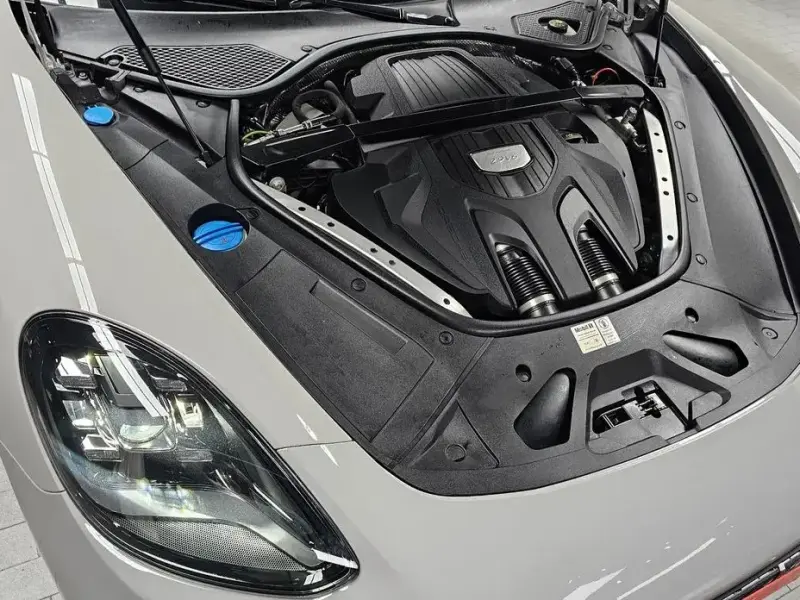 2021 Porsche Panamera с пробегом 15 909 км