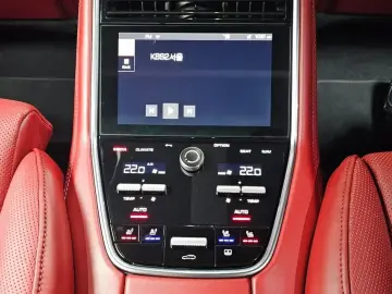 2021 Porsche Panamera с пробегом 15 909 км
