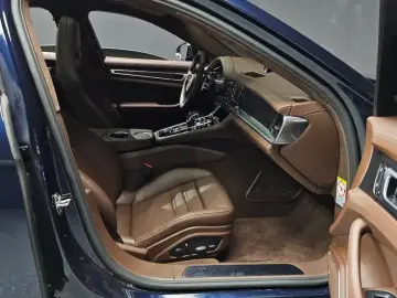 2023 Porsche Panamera с пробегом 52 315 км