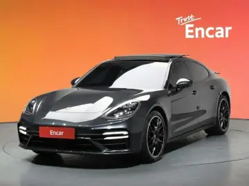 2021 Porsche Panamera с пробегом 53 377 км