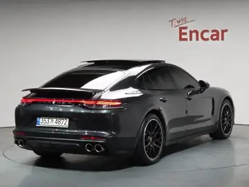 2021 Porsche Panamera с пробегом 53 377 км