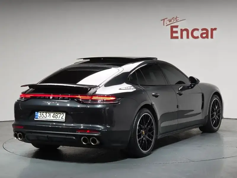 2021 Porsche Panamera с пробегом 53 377 км