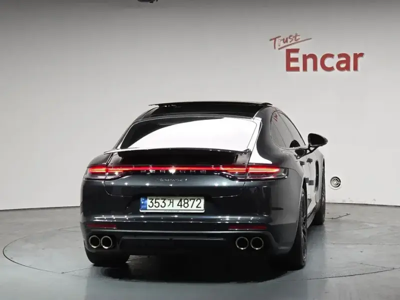 2021 Porsche Panamera с пробегом 53 377 км