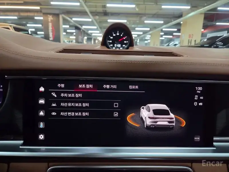 2023 Porsche Panamera с пробегом 12 000 км