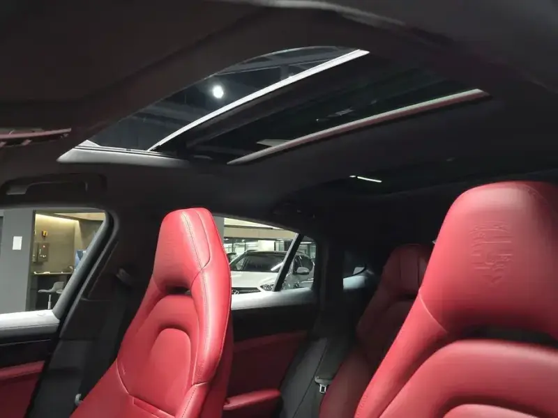 2021 Porsche Panamera с пробегом 53 775 км
