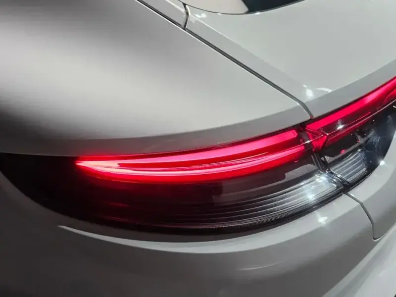 2022 Porsche Panamera с пробегом 49 835 км