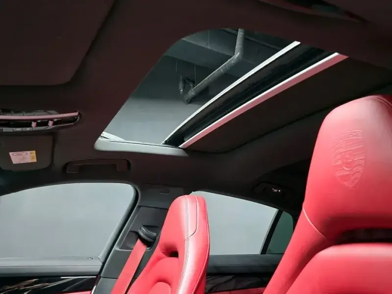 2022 Porsche Panamera с пробегом 49 835 км