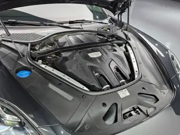 2021 Porsche Panamera с пробегом 39 303 км