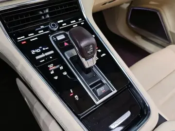 2021 Porsche Panamera с пробегом 39 303 км