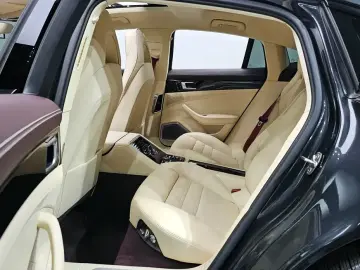 2021 Porsche Panamera с пробегом 39 303 км