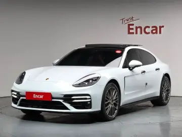 2023 Porsche Panamera с пробегом 46 812 км