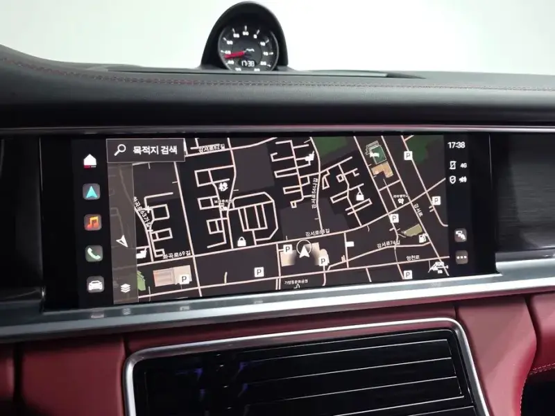 2023 Porsche Panamera с пробегом 46 812 км