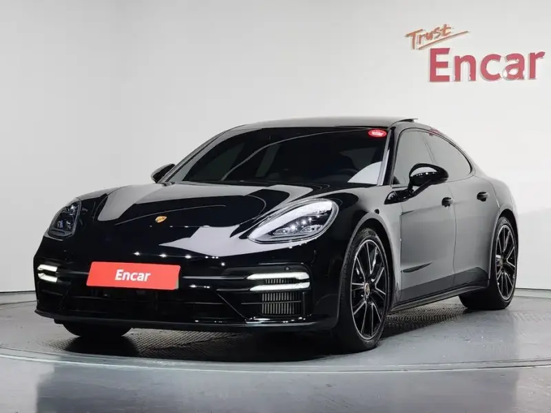 2021 Porsche Panamera с пробегом 20 614 км