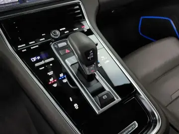 2021 Porsche Panamera с пробегом 20 614 км