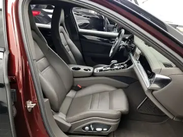 2021 Porsche Panamera с пробегом 20 614 км