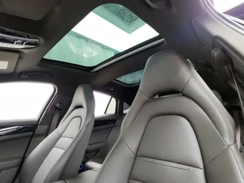 2021 Porsche Panamera с пробегом 20 614 км