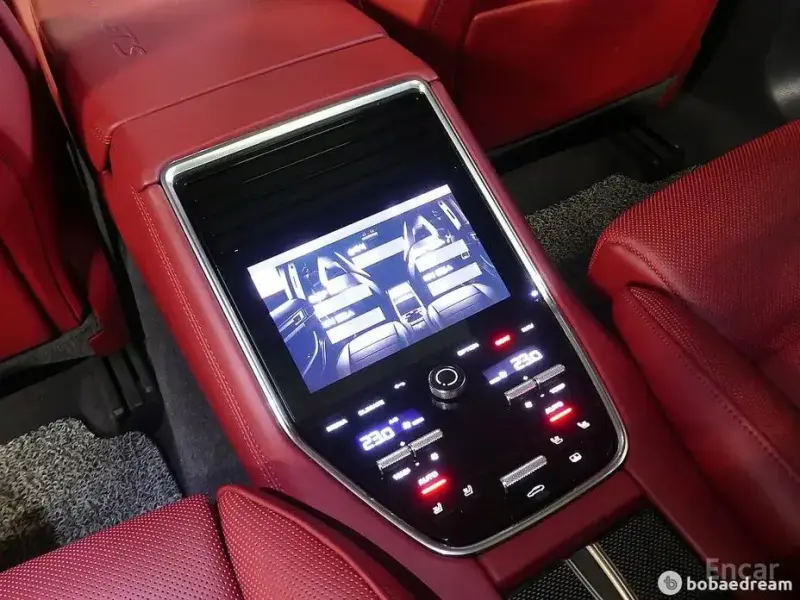 2021 Porsche Panamera с пробегом 46 000 км