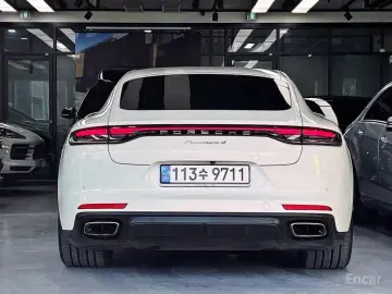 2021 Porsche Panamera с пробегом 41 290 км