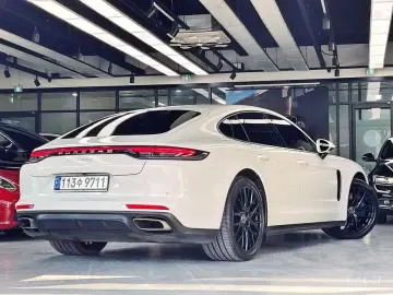 2021 Porsche Panamera с пробегом 41 290 км
