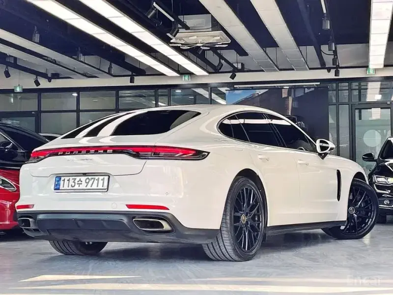 2021 Porsche Panamera с пробегом 41 290 км