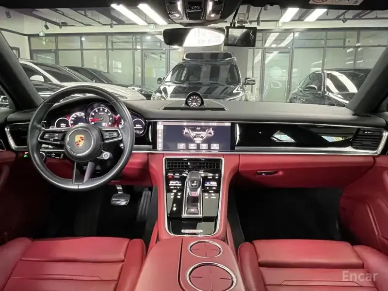 2021 Porsche Panamera с пробегом 41 290 км