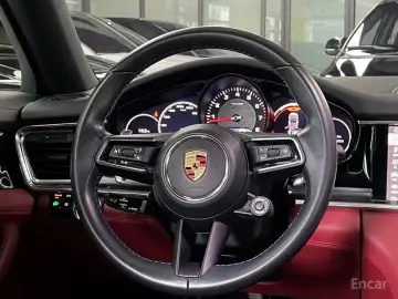 2021 Porsche Panamera с пробегом 41 290 км
