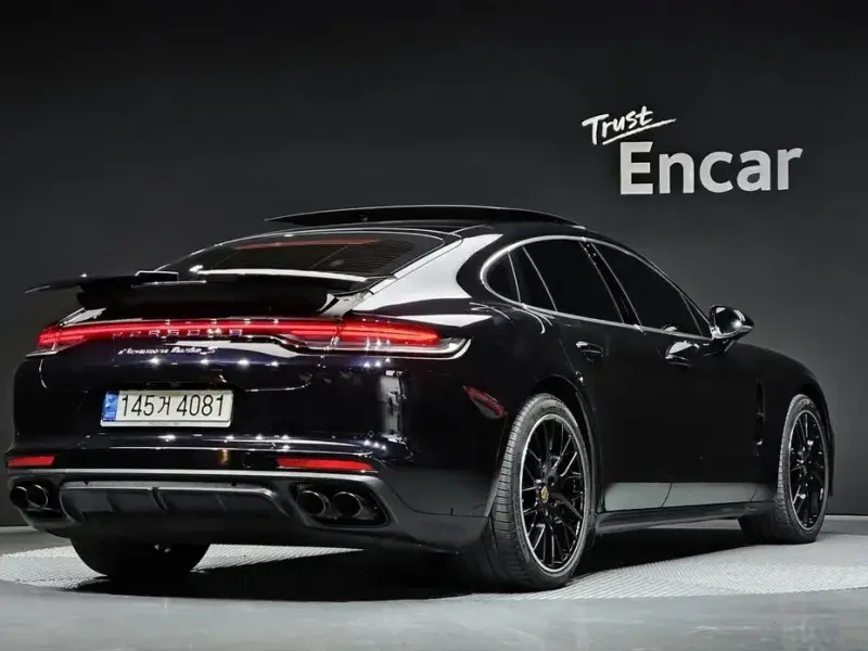 2021 Porsche Panamera с пробегом 51 315 км